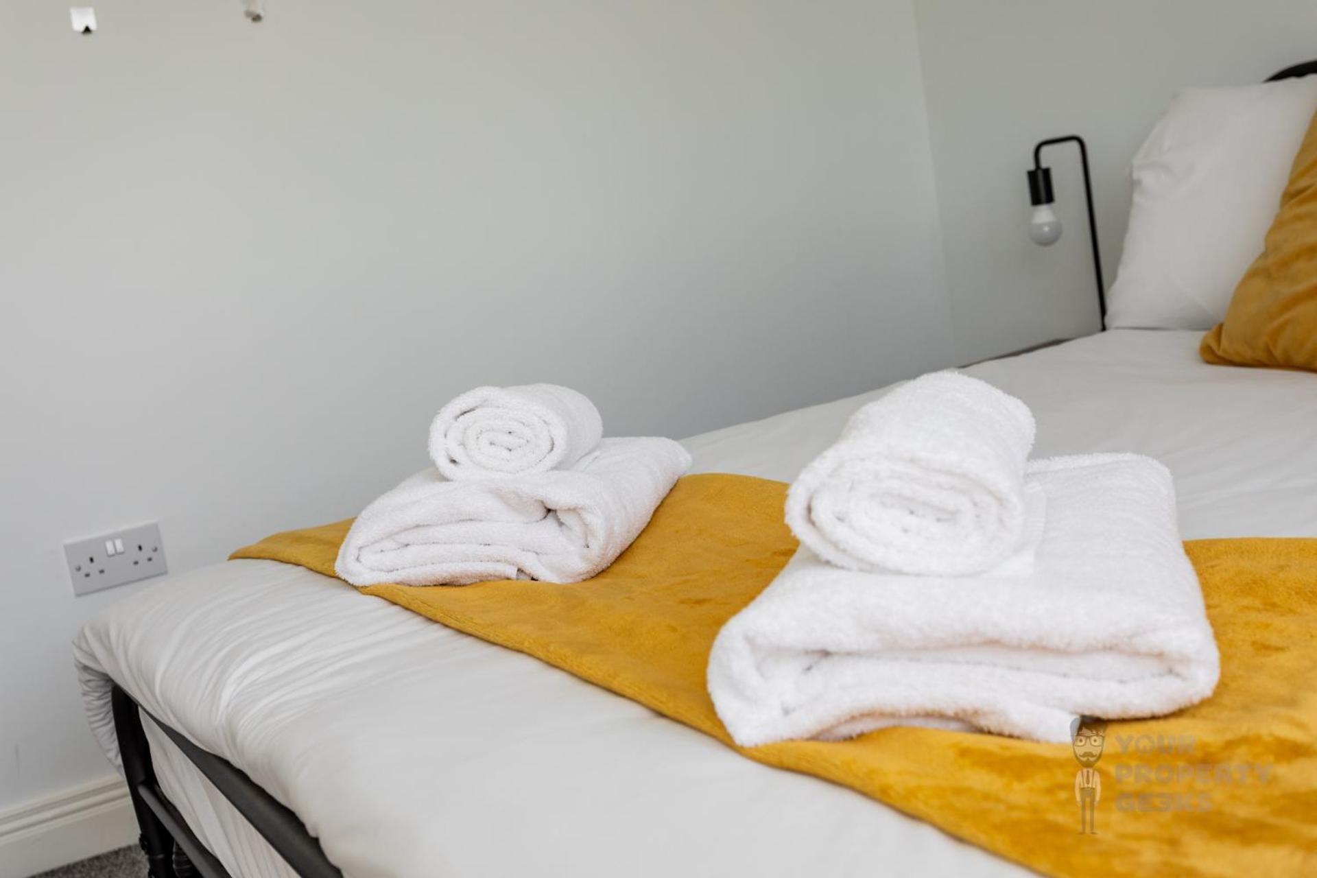 Attic Style 2 Bed Duplex Apartment With Rooftop Patio Belfast Ngoại thất bức ảnh