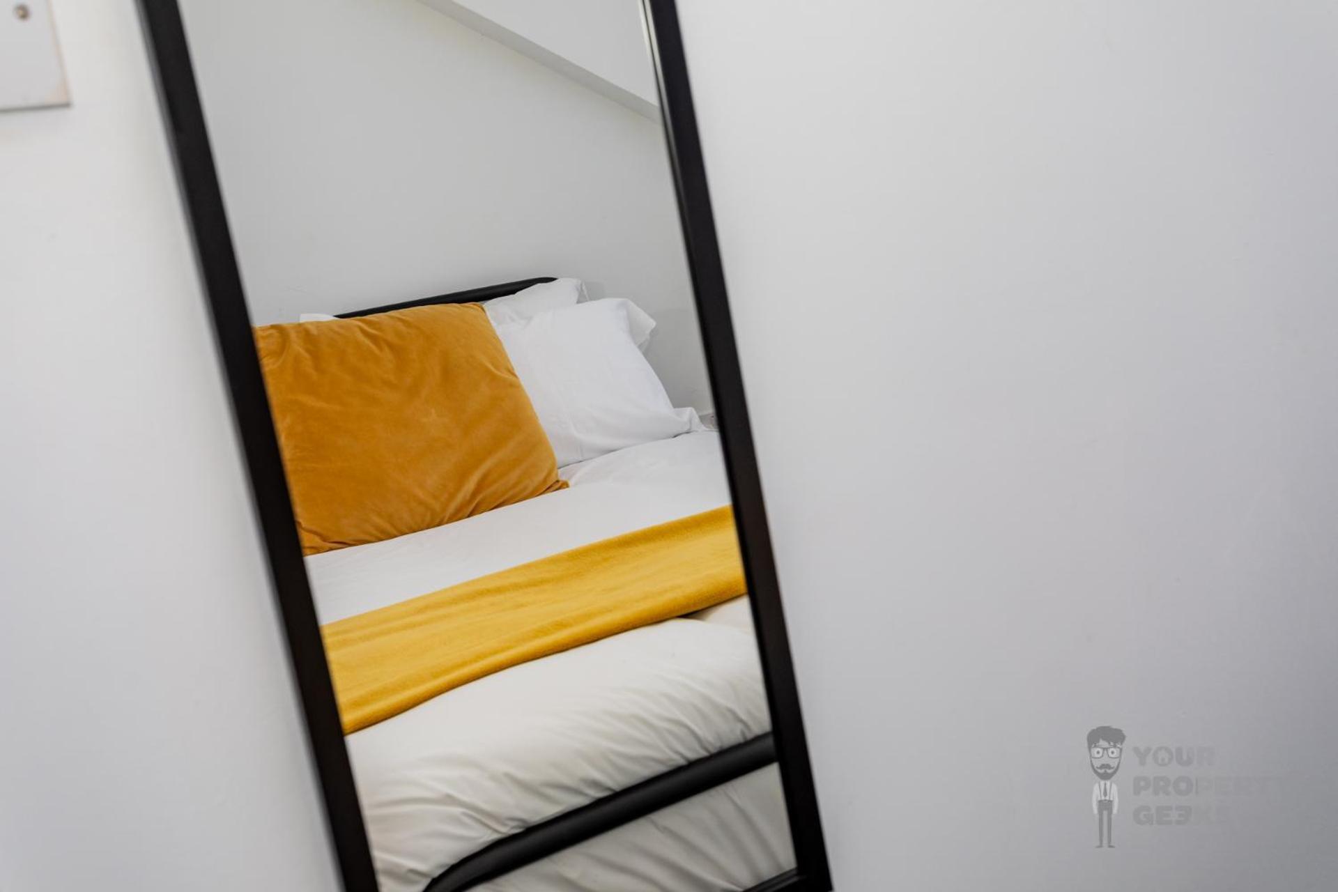 Attic Style 2 Bed Duplex Apartment With Rooftop Patio Belfast Ngoại thất bức ảnh