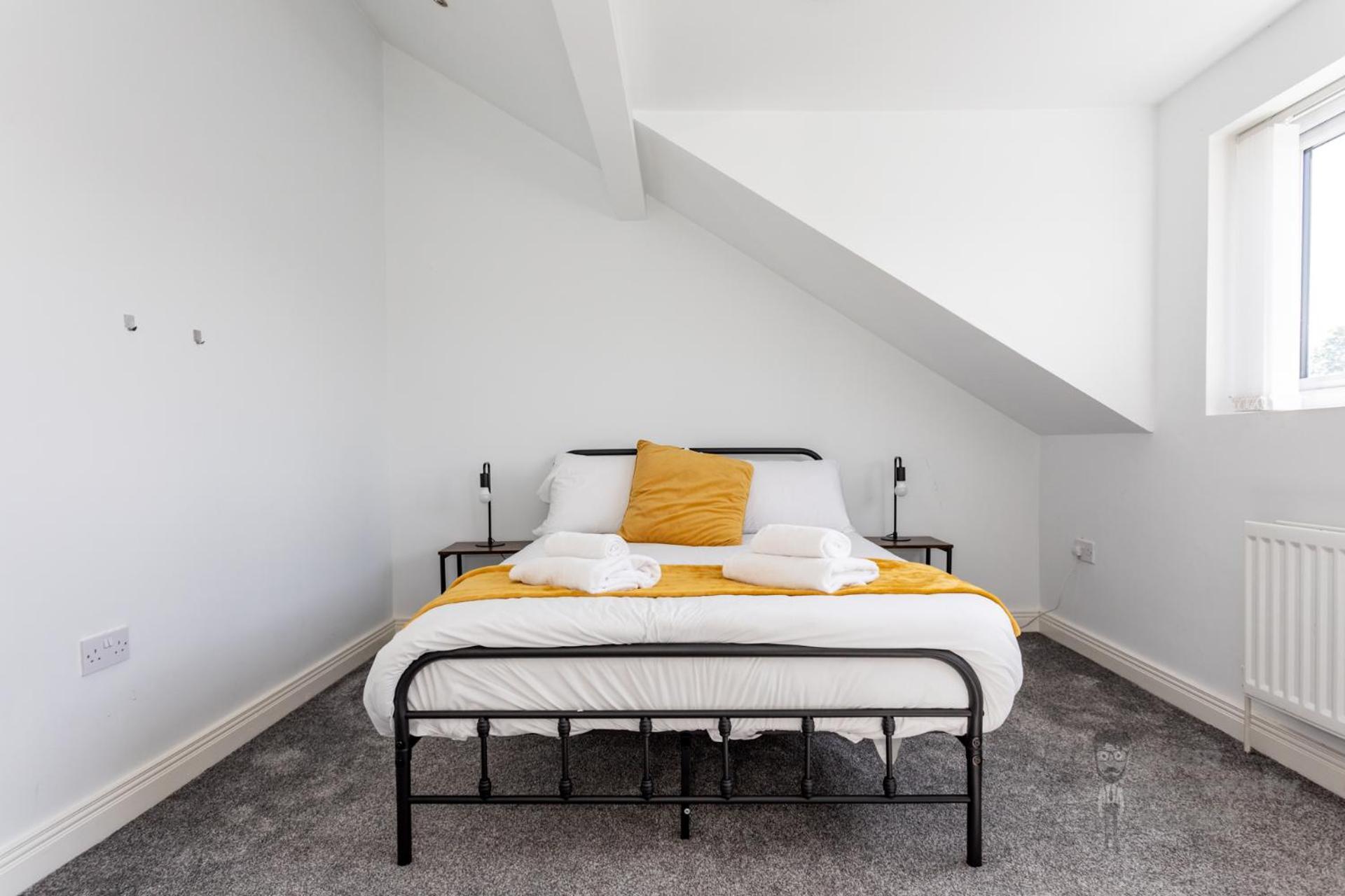 Attic Style 2 Bed Duplex Apartment With Rooftop Patio Belfast Ngoại thất bức ảnh